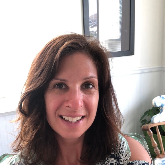 Meet your Posher, Tracey - Picture 2 of 2